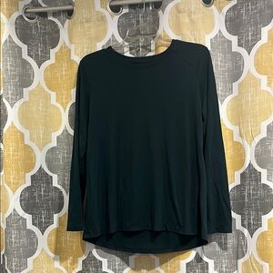 Women's green quarter Sleeve Top
